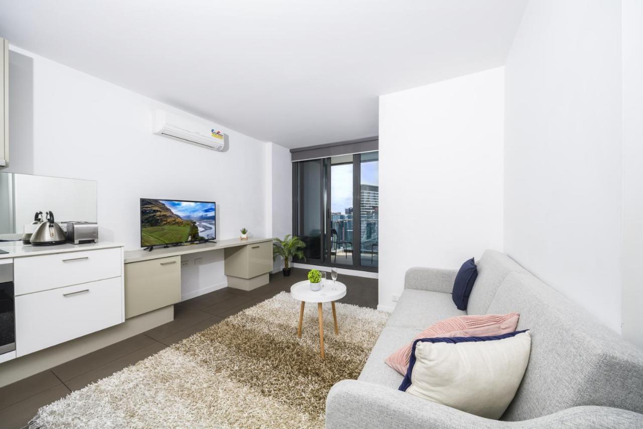 מלבורן Hudson Sea View Apartments Southern Cross Station Cbd מראה חיצוני תמונה